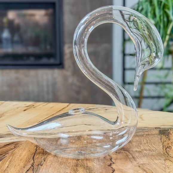 Thin & Delicate, Vintage Hand Blown Clear Hollow Glass Swan Bud Vase, 6” - Picture 4 of 4